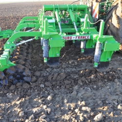 Décompacteur Double poutre Repliable dans Pomme de Terre